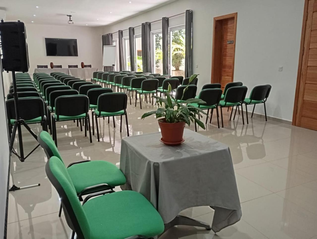 Hotel Viajante Tarrafal  Bagian luar foto