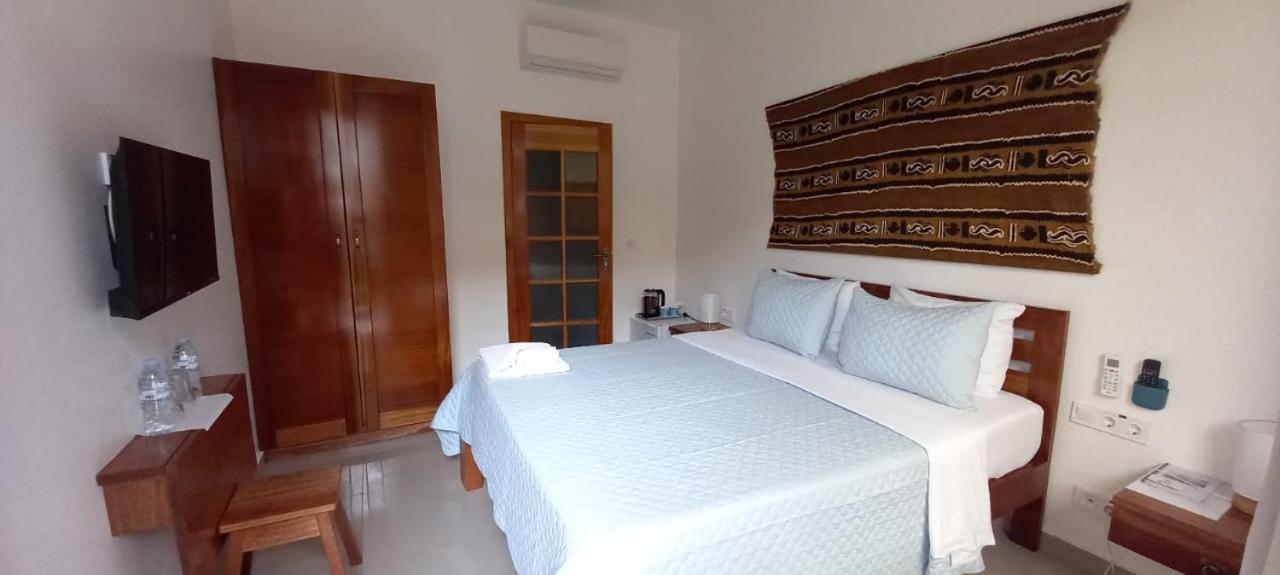 Hotel Viajante Tarrafal  Bagian luar foto