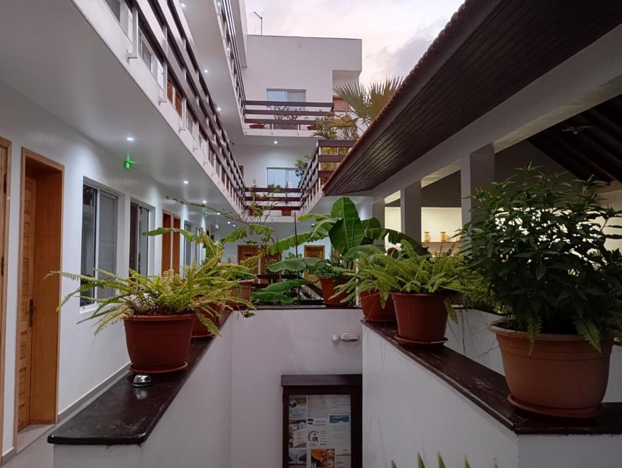 Hotel Viajante Tarrafal  Bagian luar foto