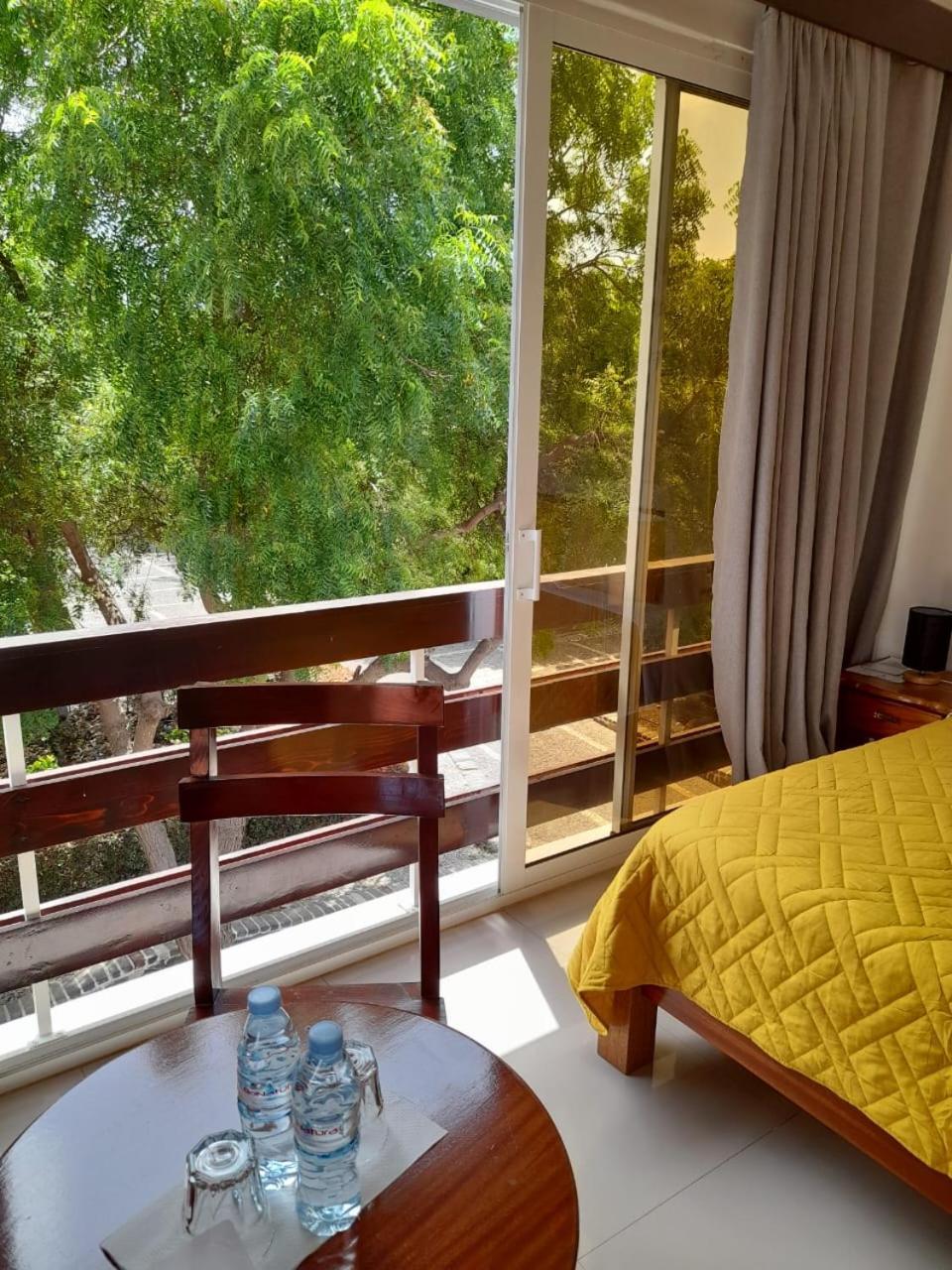 Hotel Viajante Tarrafal  Bagian luar foto